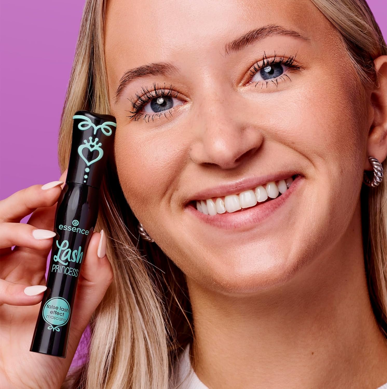 False Lash Effect Mascara