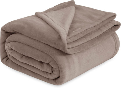 Bedsure Cozy Fleece Blanket