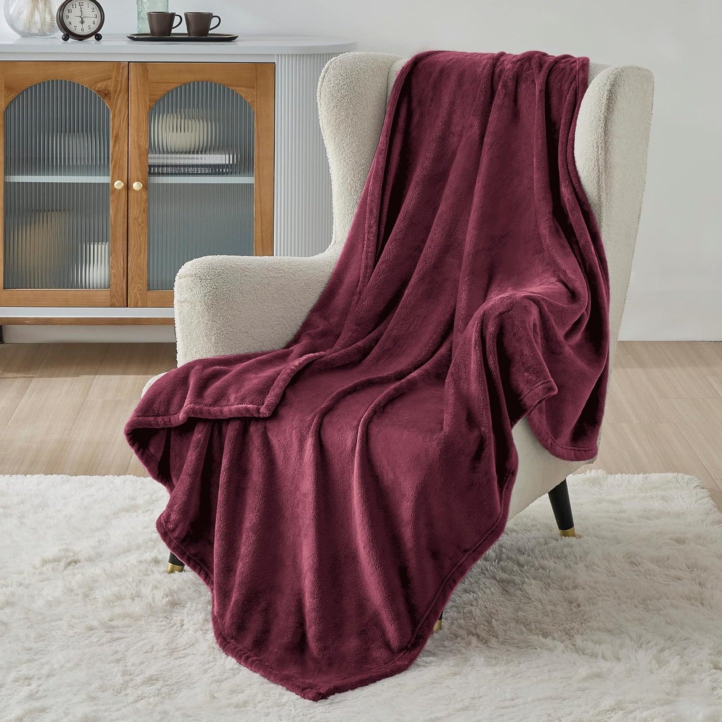 Bedsure Cozy Fleece Blanket